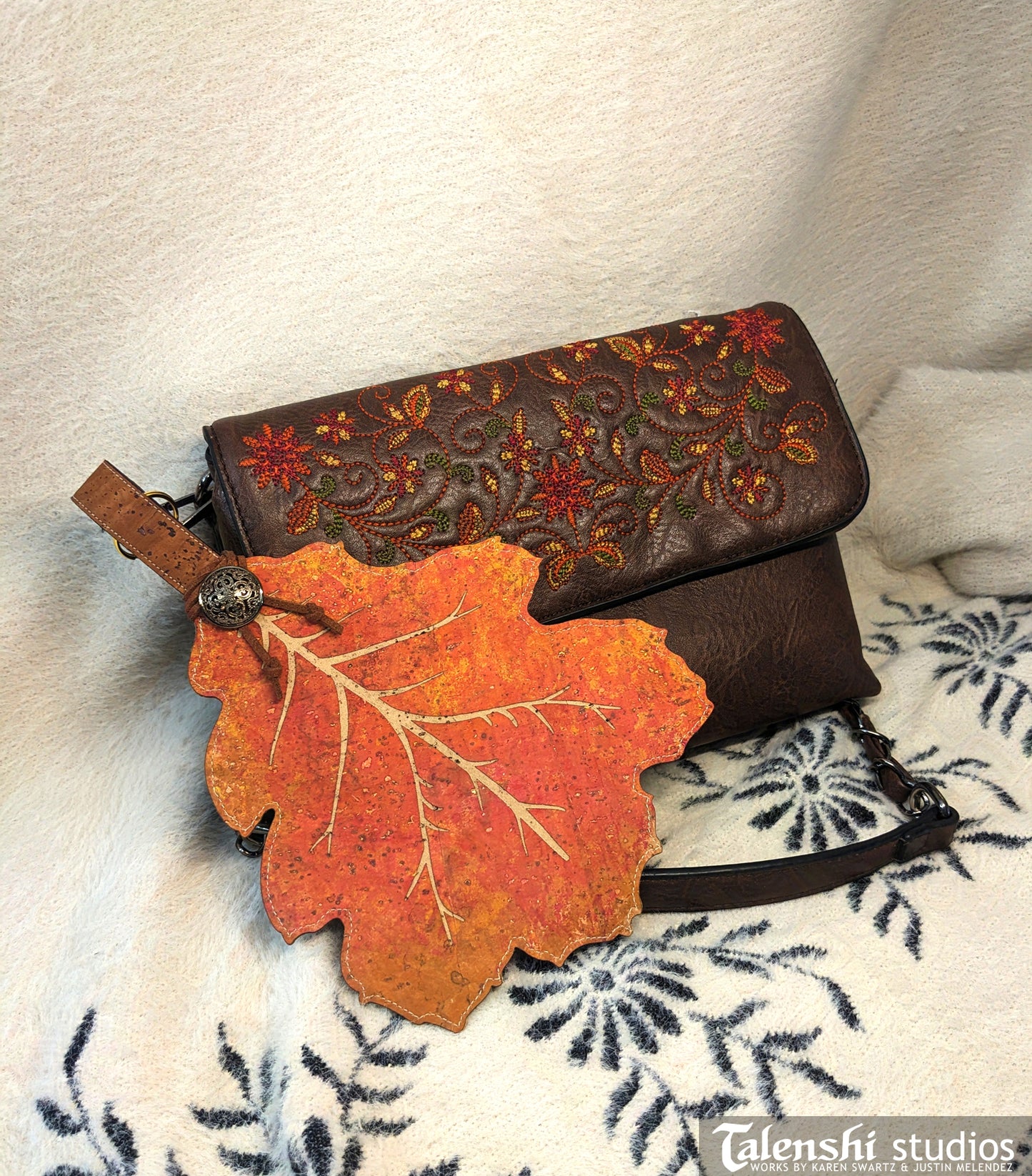 Autumn Red Oak Leaf Wallet or Coin Purse (2 sizes)