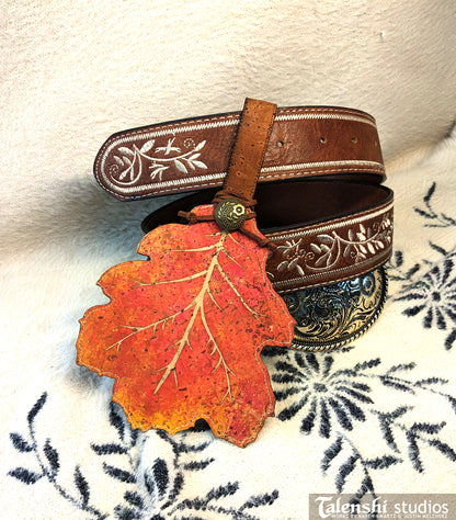 Autumn Red Oak Leaf Wallet or Coin Purse (2 sizes)