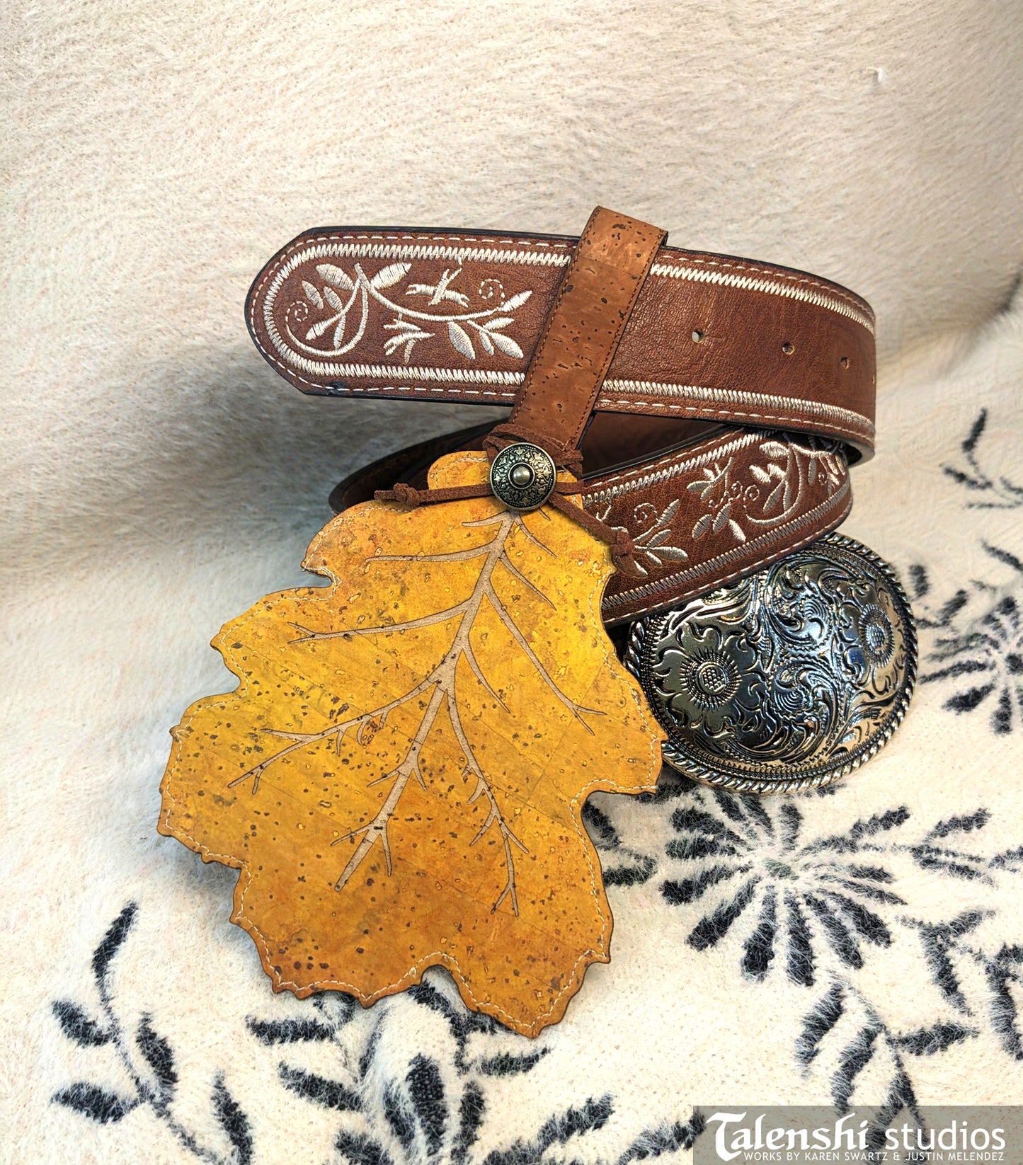 Fall Gold Oak Leaf Wallet or Coin Purse (2 sizes)