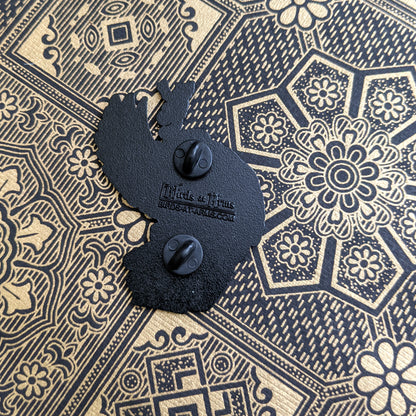 Mage Priest, Magpie - Soft Enamel Pin